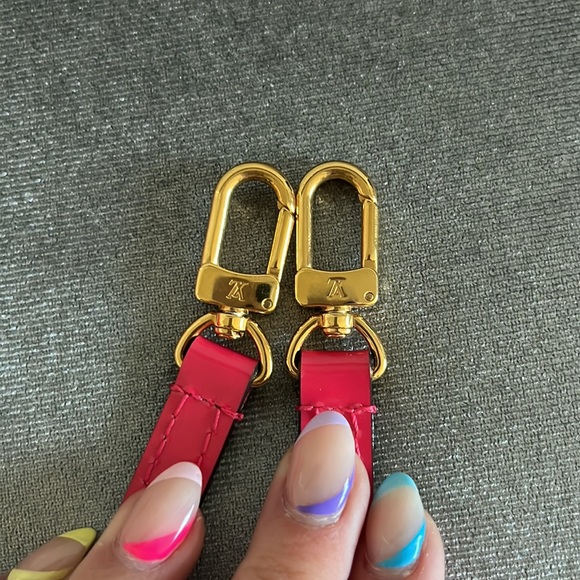 Louis Vuitton Vernis Mira Clutch w/ chain strap and leather strap! - Picture 11 of 13